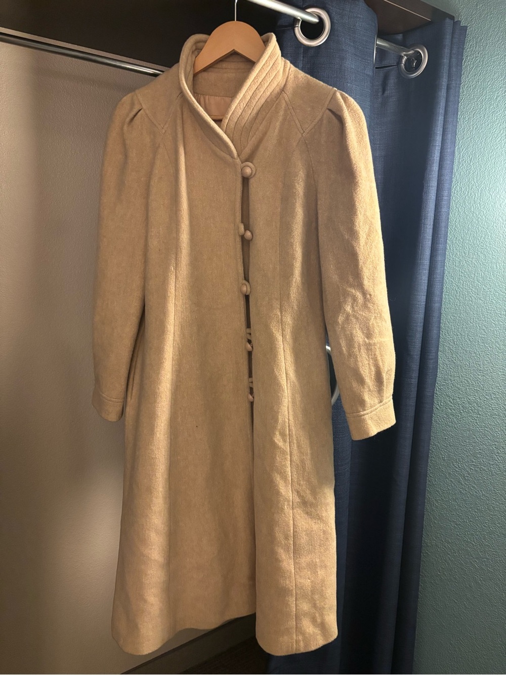 Vintage Freddy Gail Cream Women's Pea Coat with High Collar